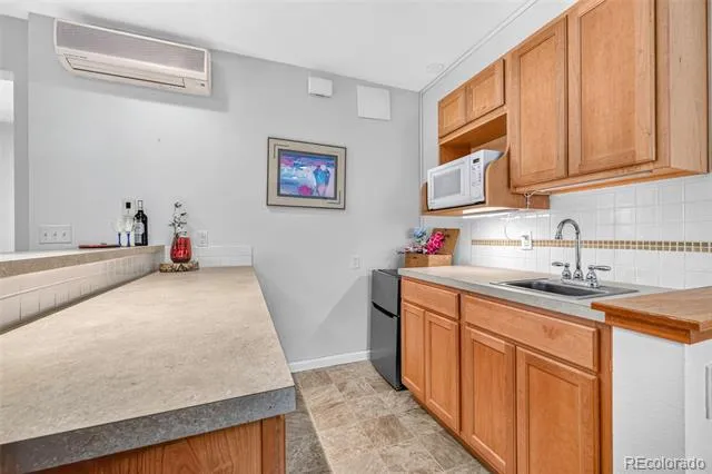 1420 Cherryvale Road Boulder, CO 80303