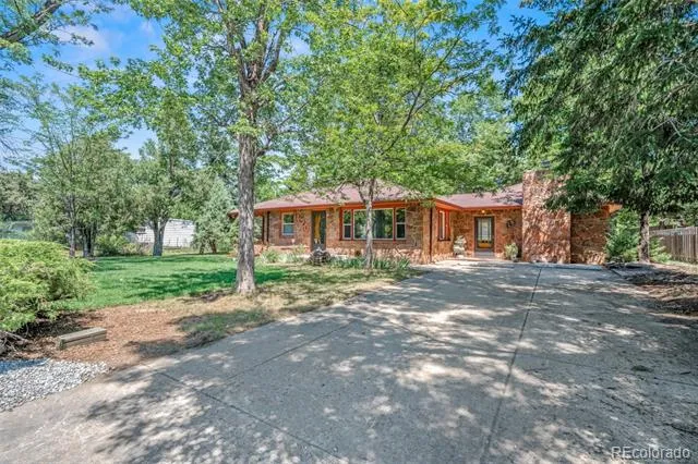 1420 Cherryvale Road Boulder, CO 80303