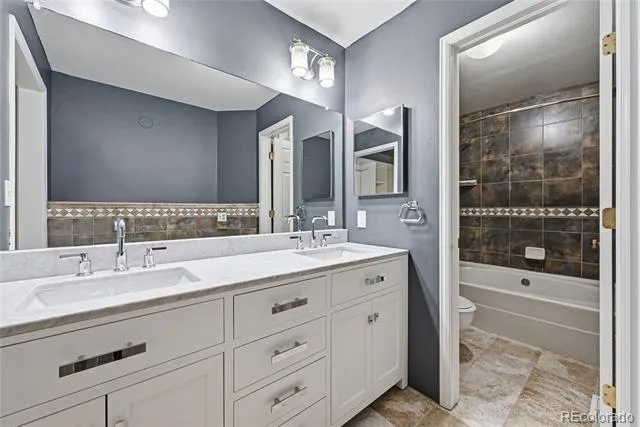 6761 S Ivy Way #B2 Centennial, CO 80112