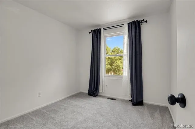 5530 S Quemoy Circle Aurora, CO 80015