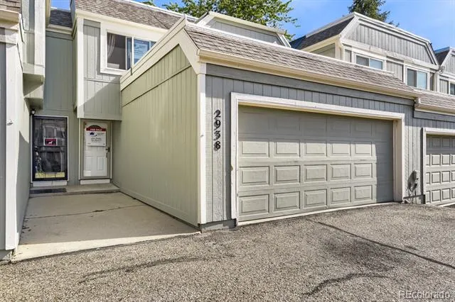 2938 S Parker Court Aurora, CO 80014
