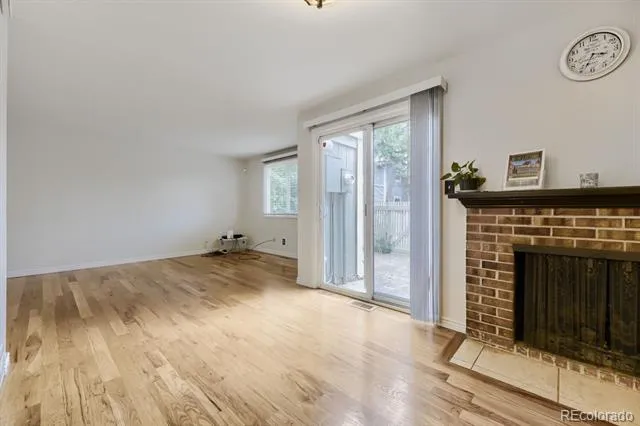 2938 S Parker Court Aurora, CO 80014