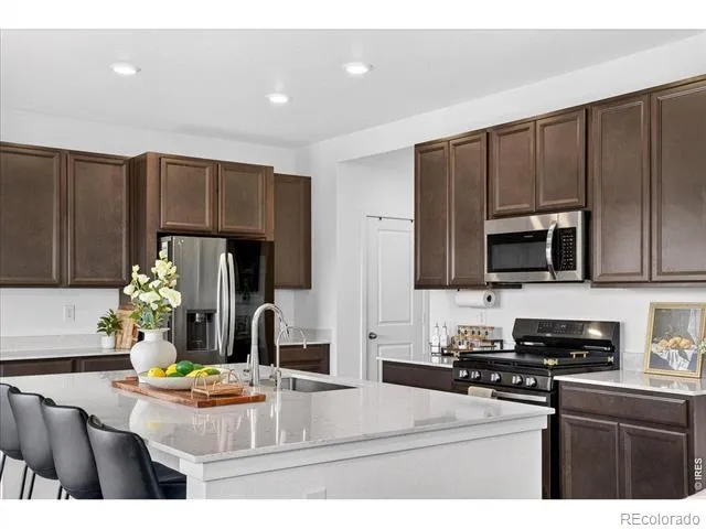 10271 Tucson Street Commerce City, CO 80022
