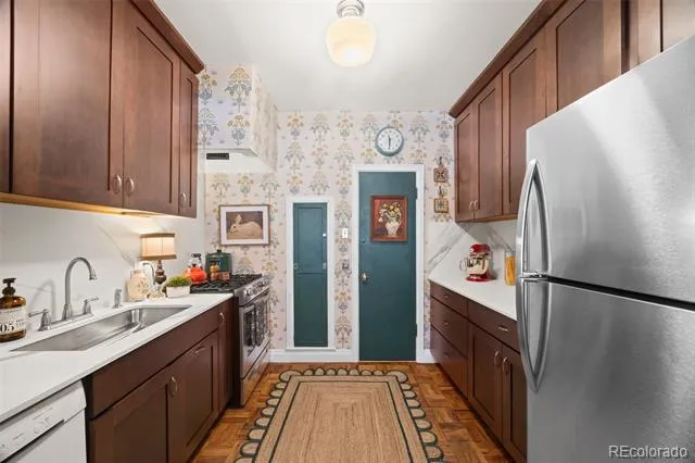 963 Logan Street #2 Denver, CO 80203