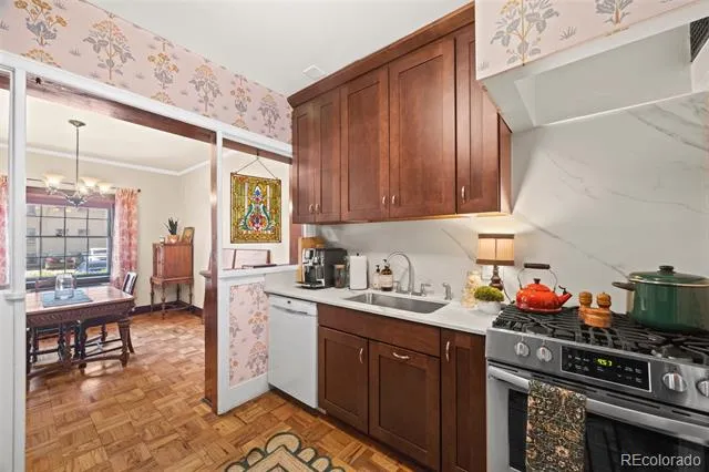 963 Logan Street #2 Denver, CO 80203