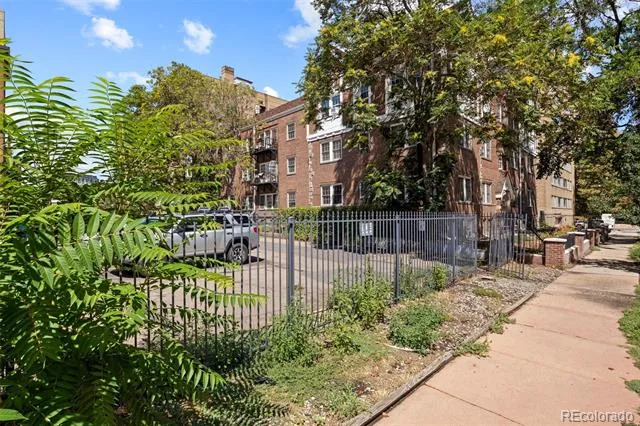 963 Logan Street #2 Denver, CO 80203