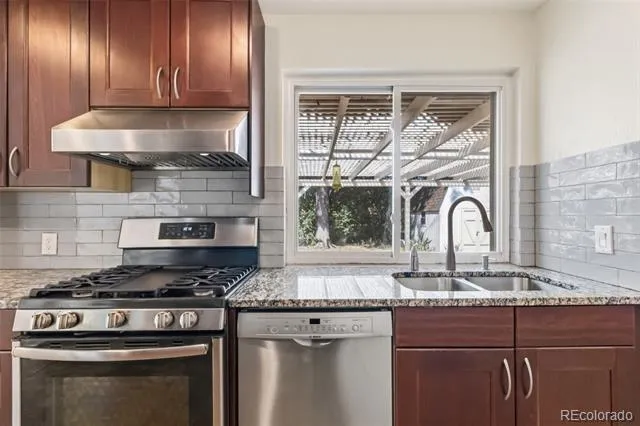 6085 Parfet Street Arvada, CO 80004