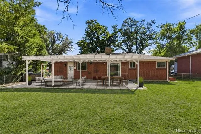 6085 Parfet Street Arvada, CO 80004