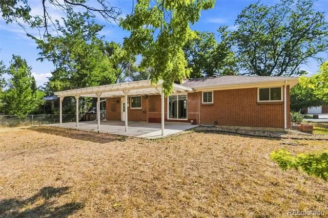 6085 Parfet Street Arvada, CO 80004