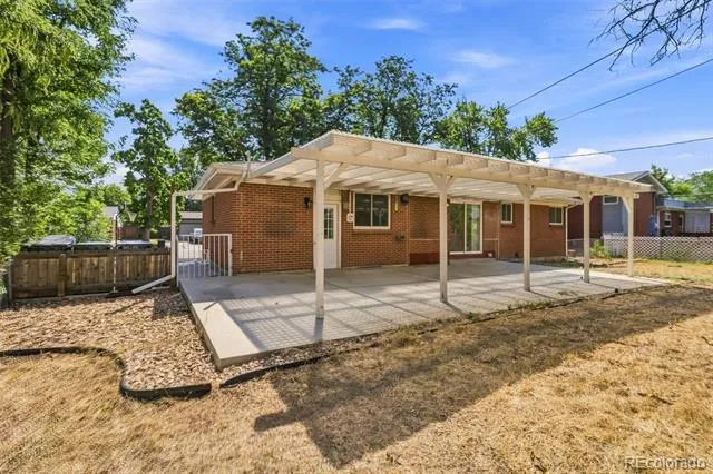 6085 Parfet Street Arvada, CO 80004