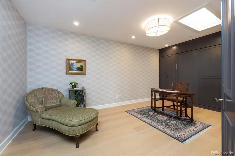 2400 E Cherry Creek South Drive #701 Denver, CO 80209