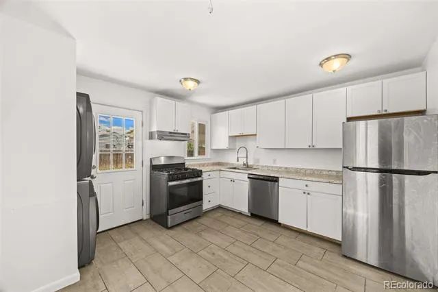 725 Kingston Street Aurora, CO 80010