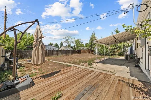 725 Kingston Street Aurora, CO 80010