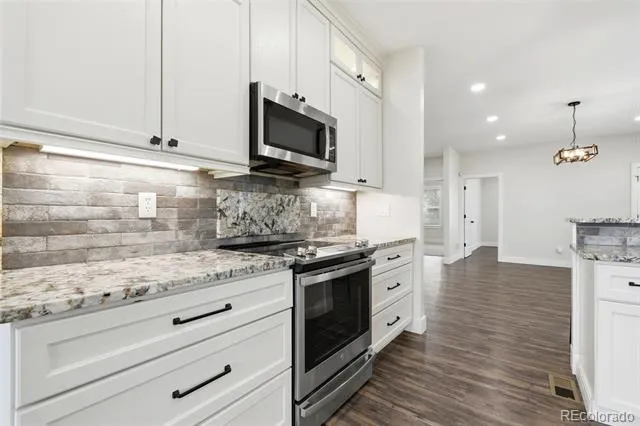 23240 County Road 21 Fort Morgan, CO 80701