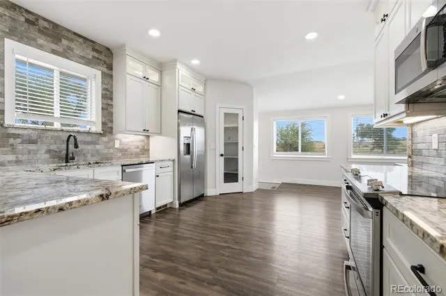 23240 County Road 21 Fort Morgan, CO 80701
