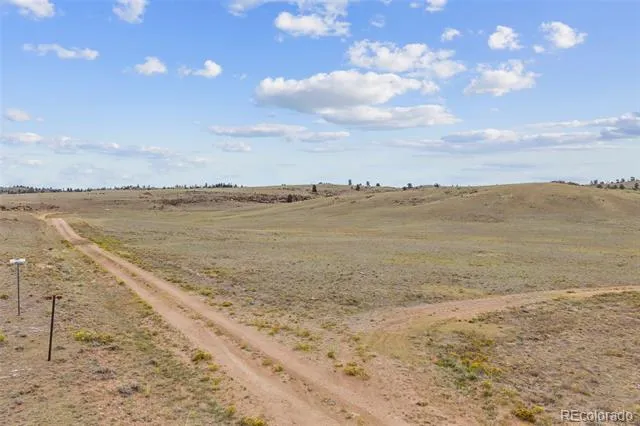 3626 Arapahoe Road Hartsel, CO 80449