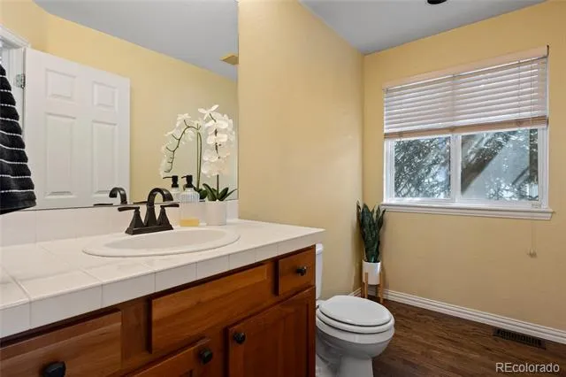 1011 S Valentia Street #26 Denver, CO 80247