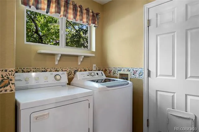 1011 S Valentia Street #26 Denver, CO 80247