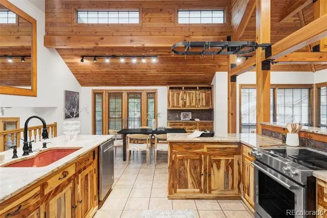 3770 W 101st Avenue Westminster, CO 80031