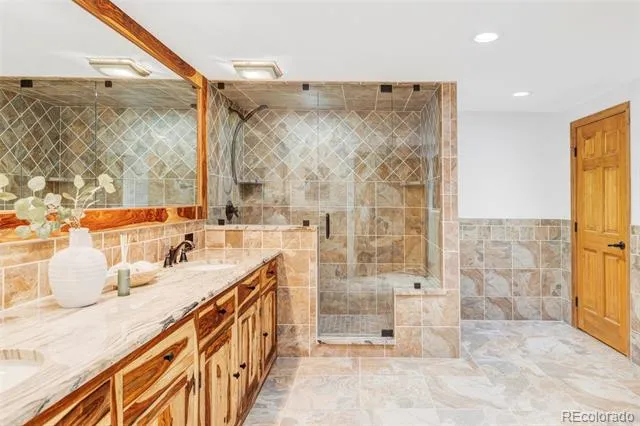 3770 W 101st Avenue Westminster, CO 80031