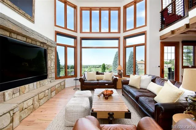 921 Courtland Place Highlands Ranch, CO 80126