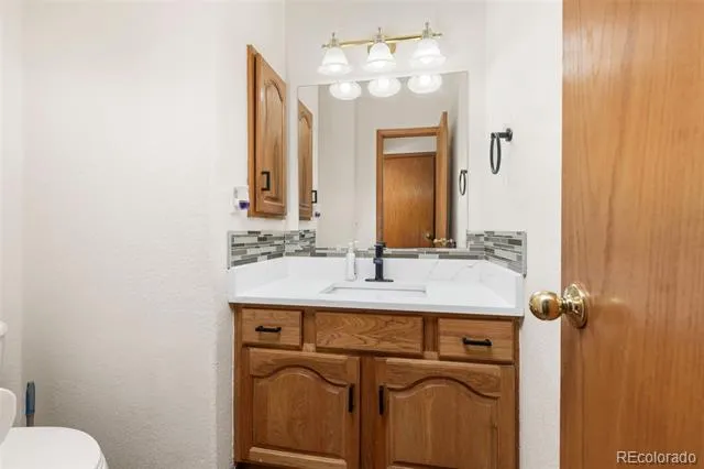 5602 County Road 15 Fort Lupton, CO 80621