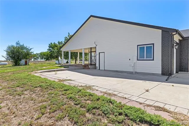 5602 County Road 15 Fort Lupton, CO 80621