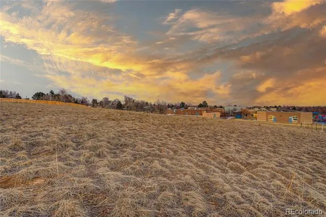 7402 W 76th Avenue Arvada, CO 80003
