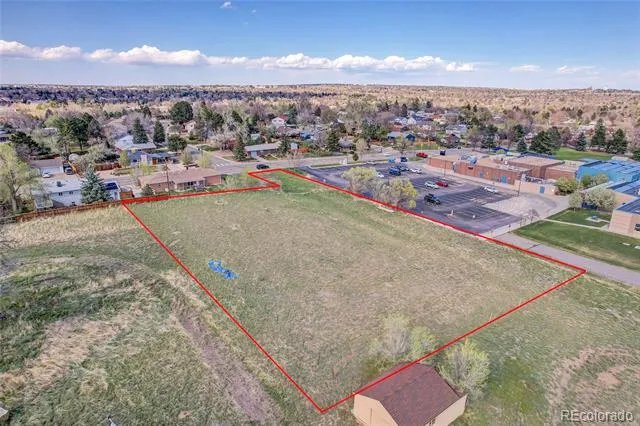 7402 W 76th Avenue Arvada, CO 80003