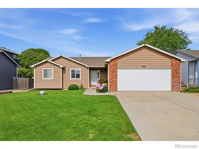 8419 Three Silos Drive Wellington, CO 80549