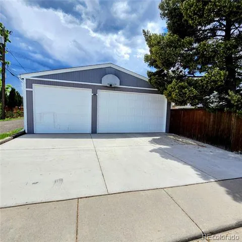 3200 S Elati Street Englewood, CO 80110