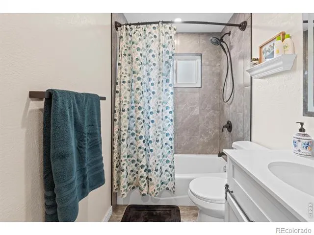 1739 S California Avenue Loveland, CO 80537