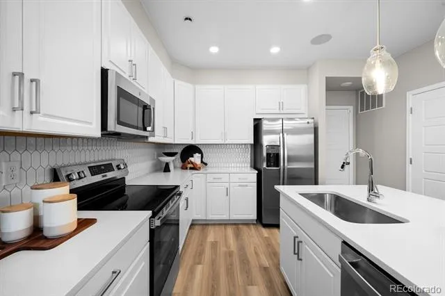 17201 W 91st Lane Arvada, CO 80007