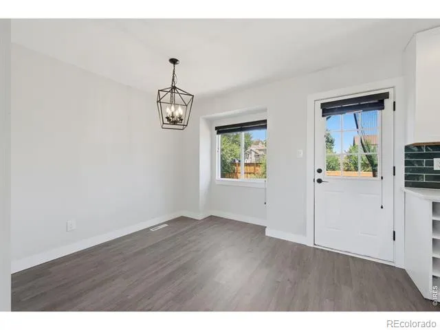 1640 Amherst Drive Longmont, CO 80503