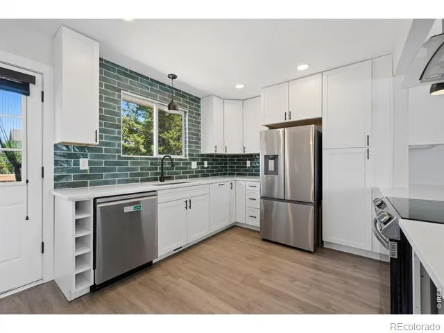 1640 Amherst Drive Longmont, CO 80503