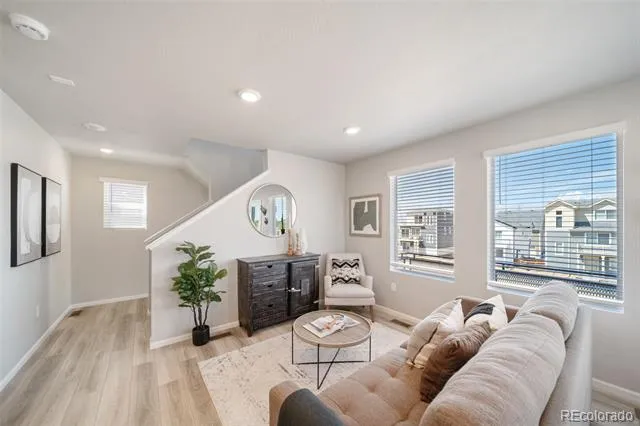 12553 E 101st Drive Commerce City, CO 80022