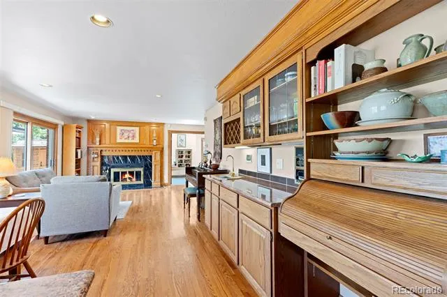 1147 Twin Peaks Circle Longmont, CO 80503