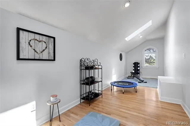 1147 Twin Peaks Circle Longmont, CO 80503
