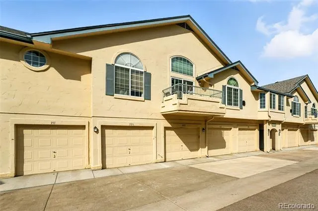 8671 E Dry Creek Road #721 Englewood, CO 80112