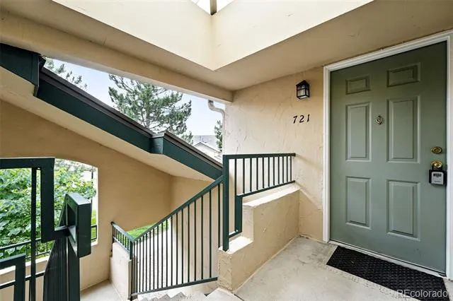 8671 E Dry Creek Road #721 Englewood, CO 80112