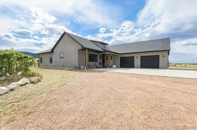 9105 Lago Vistas Boulevard Colorado City, CO 81019