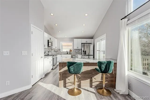 9454 Wolfe Place Highlands Ranch, CO 80129