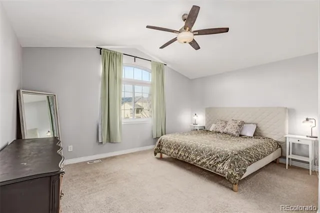 9454 Wolfe Place Highlands Ranch, CO 80129