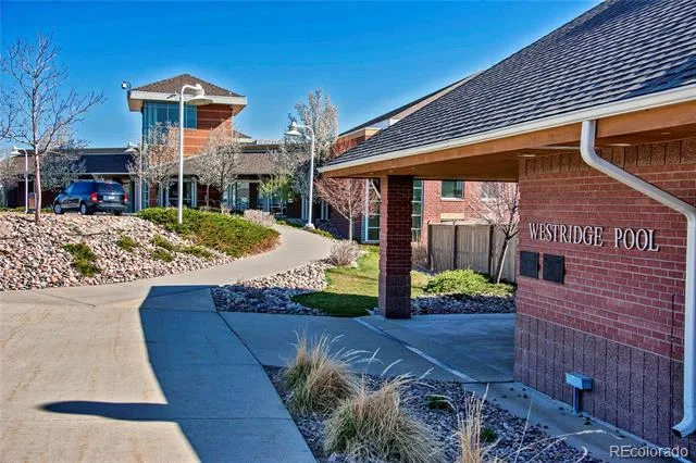 9454 Wolfe Place Highlands Ranch, CO 80129