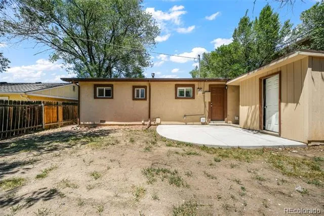 727 E Rio Grande Street Colorado Springs, CO 80903