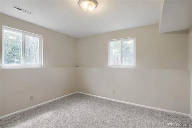 1068 Norfolk Street Aurora, CO 80011