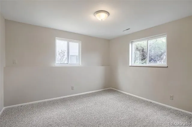 1068 Norfolk Street Aurora, CO 80011