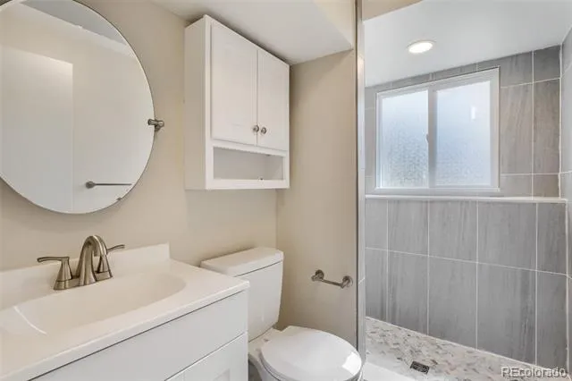 1068 Norfolk Street Aurora, CO 80011