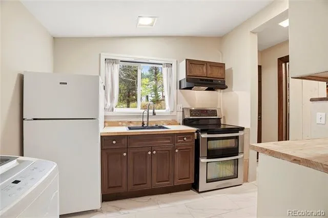 14032 S Olive Avenue Pine, CO 80470