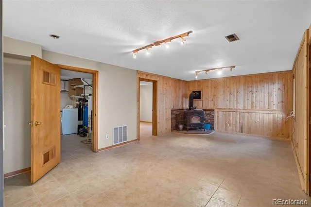 10176 Crest View Drive Morrison, CO 80465